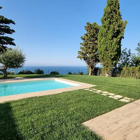 Carezza Del Mare Holiday home