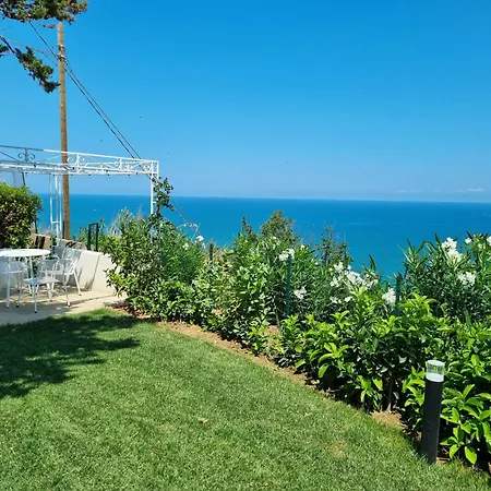 Feriehus Carezza Del Mare Torino di Sangro